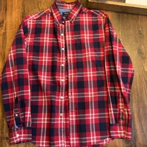 American Eagle shirt